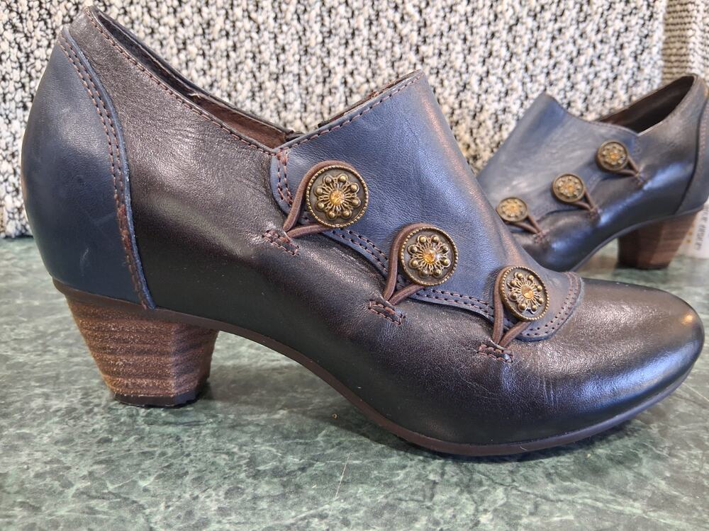 Spring Step L’ Artiste Greentea Booties Ankle Boots Sz 6.5/7 Victorian Witchy